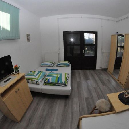 Fuz Apartman Balatonfůzfő Exterior foto