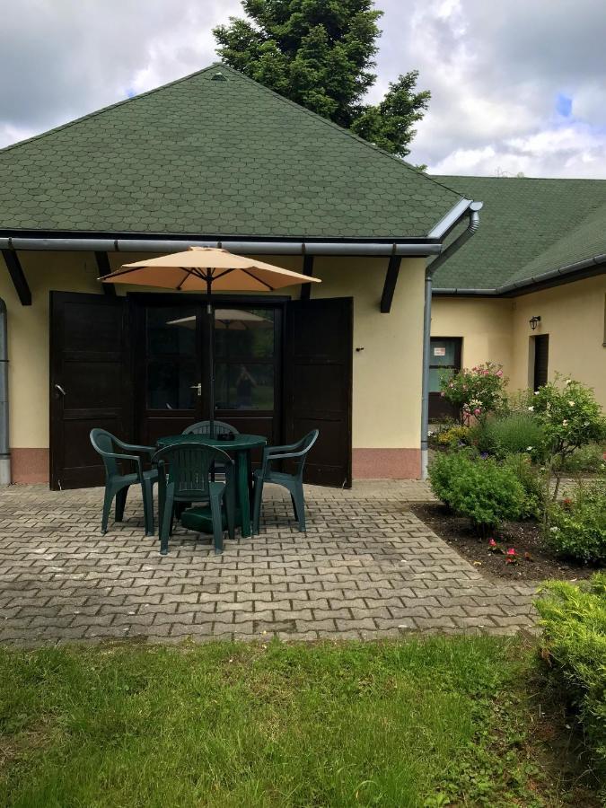 Fuz Apartman Balatonfůzfő Exterior foto